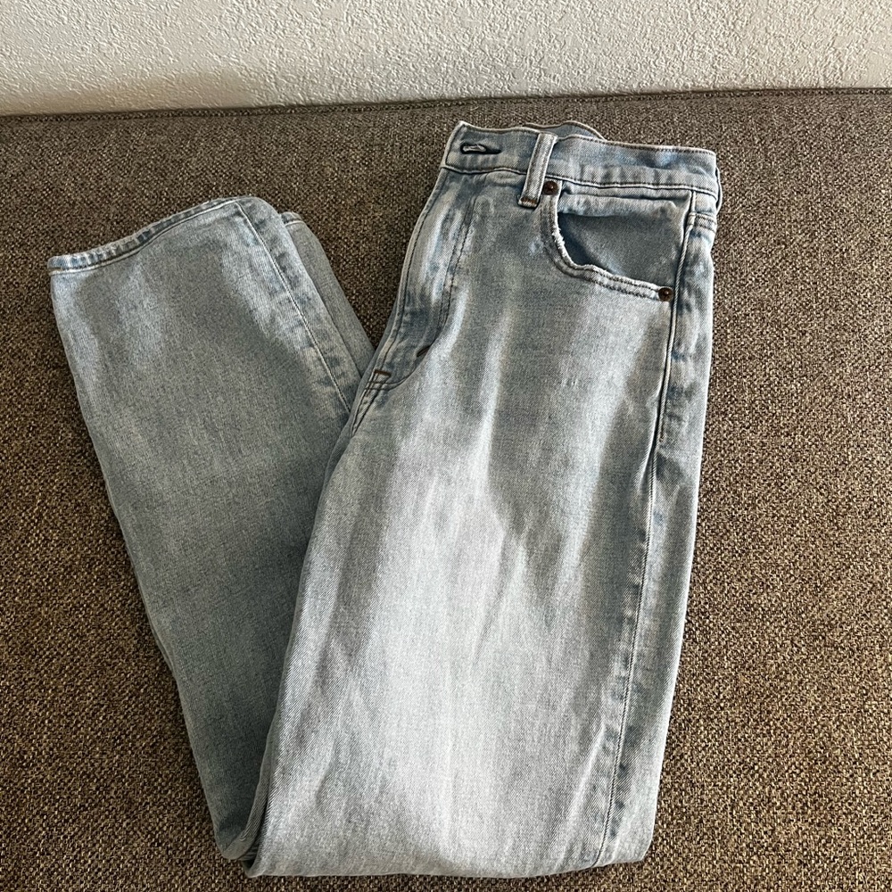 Abercrombie Ankle Straight Ultra High Rise Curve Love